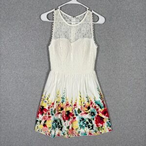 Lace Floral Dress‎ Size 3 White Cotton Feminine Coquette Church Easter Preppy